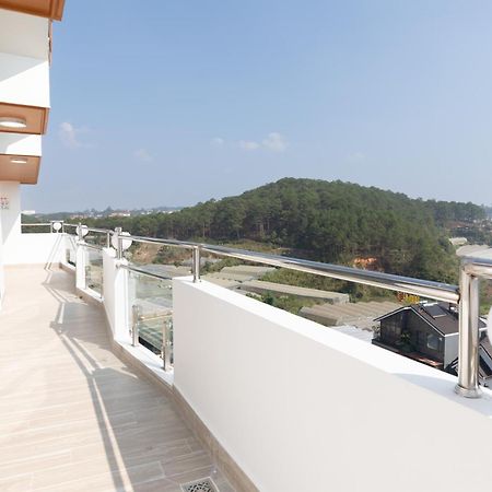 Khach San Anh Sang - Light House Hotel ดาลัด ภายนอก รูปภาพ