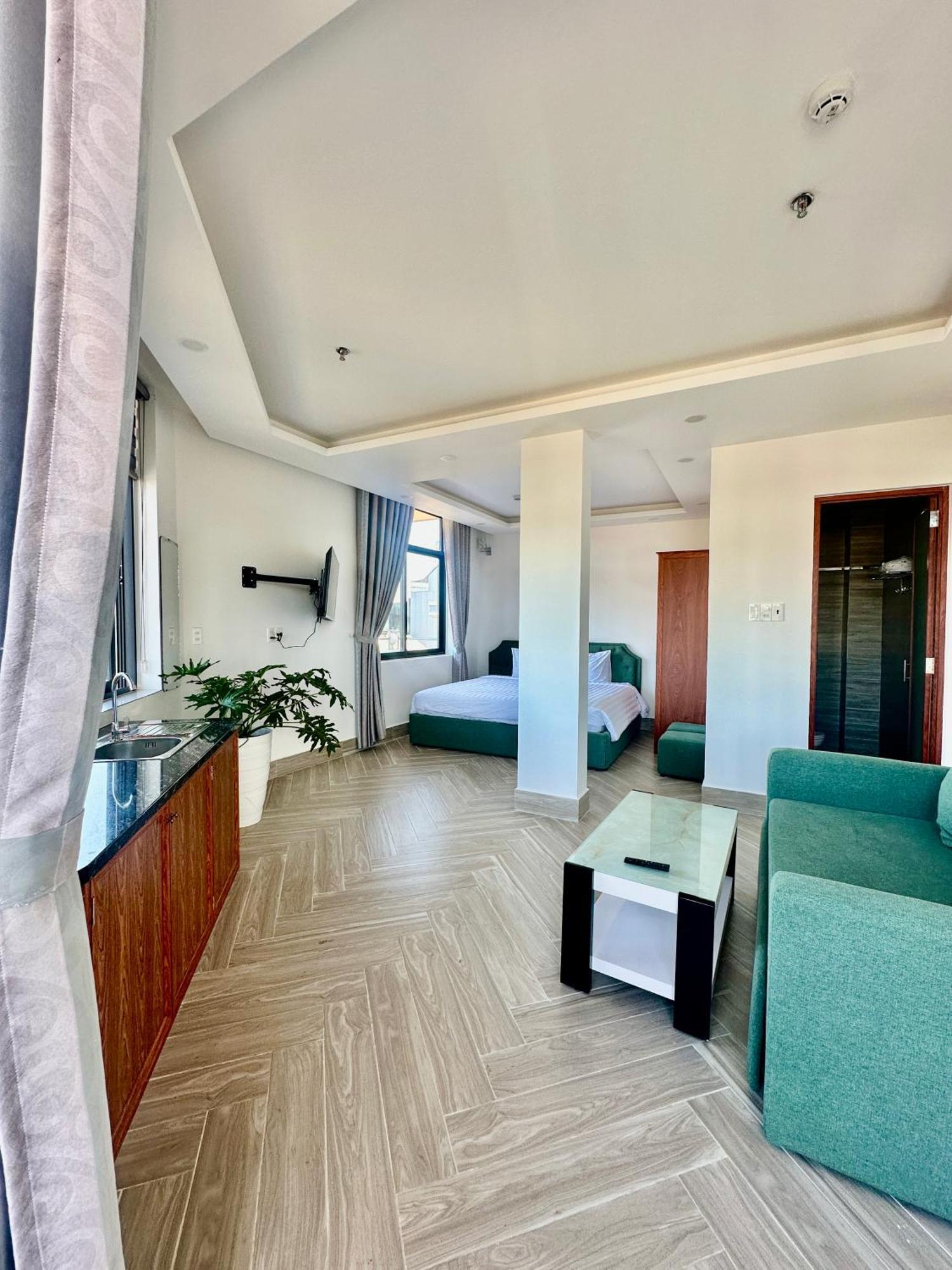 Khach San Anh Sang - Light House Hotel ดาลัด ภายนอก รูปภาพ