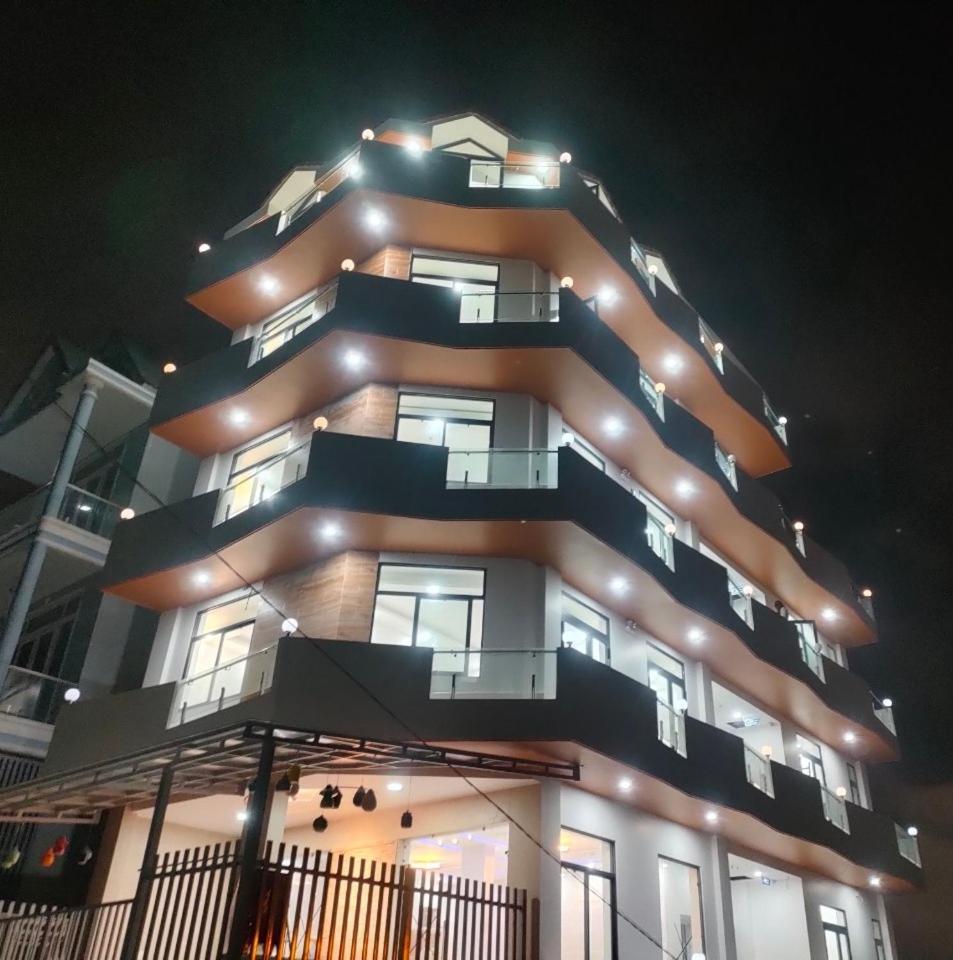 Khach San Anh Sang - Light House Hotel ดาลัด ภายนอก รูปภาพ