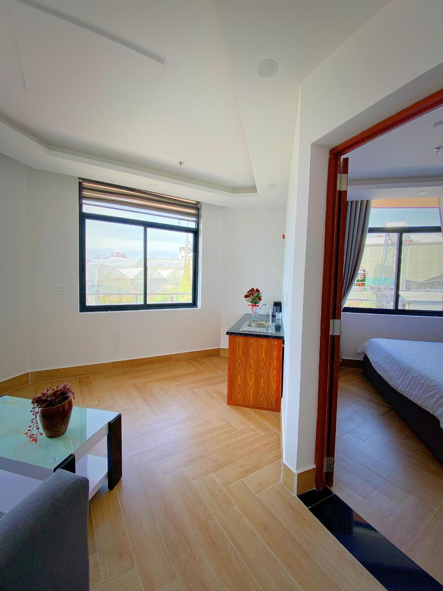 Khach San Anh Sang - Light House Hotel ดาลัด ภายนอก รูปภาพ