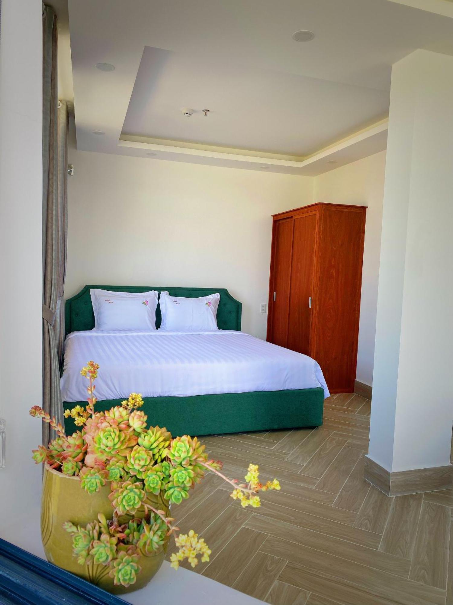 Khach San Anh Sang - Light House Hotel ดาลัด ภายนอก รูปภาพ